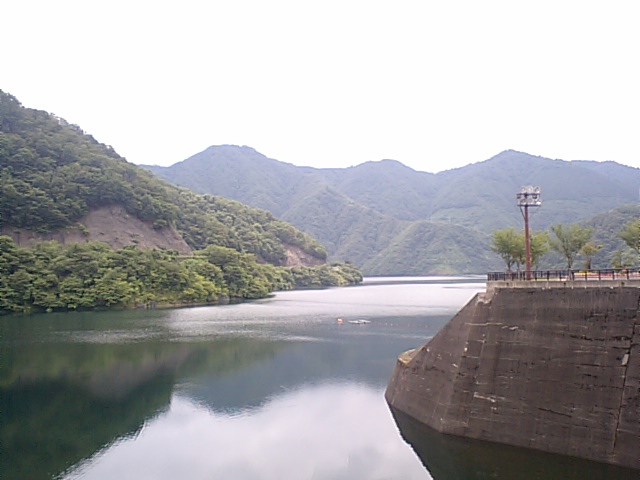 九頭竜湖1