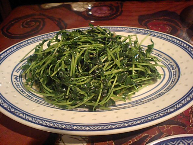 豆苗の炒め物